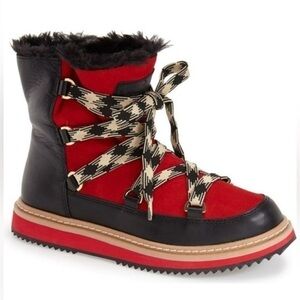 Kate Spade women’s red and black chinky boot missing laces size 7
